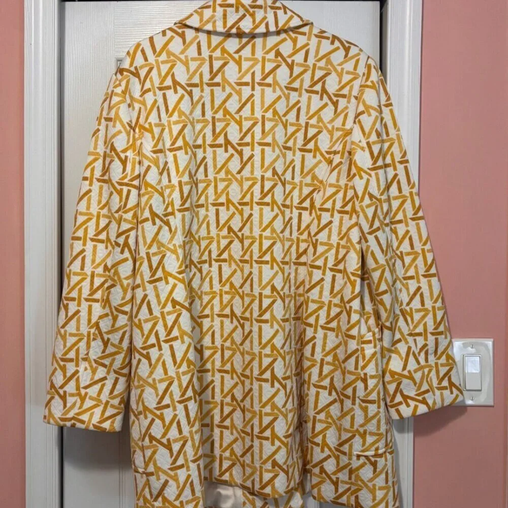 Dennis Basso Womens Jacquard Knit Button-Front Quilted Jacket - Gold/White (22W) - Picture 5 of 7